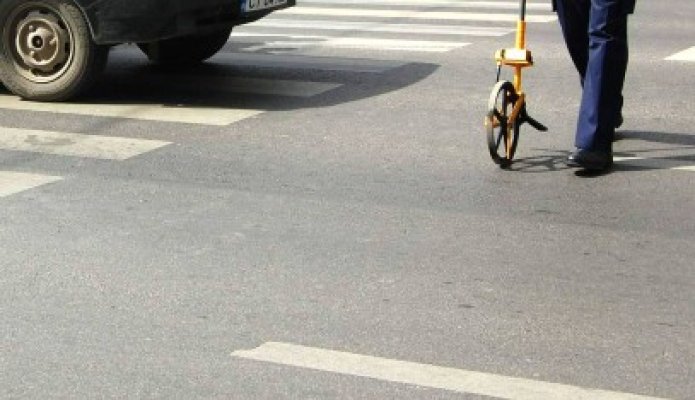 Minor spulberat pe trecerea de pietoni, la CET